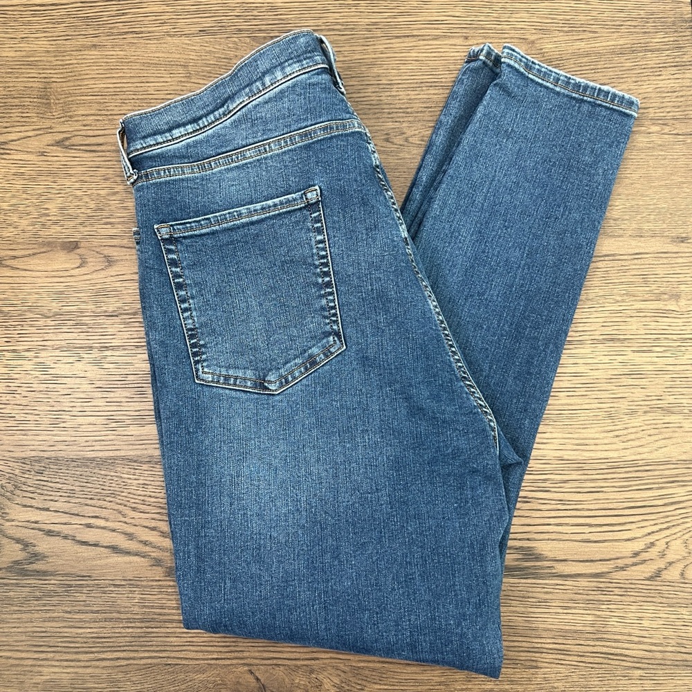 NWOT Women’s Banana Republic High Rise Skinny Jeans - 18/34 Tall - Dark Wash - Picture 3 of 5